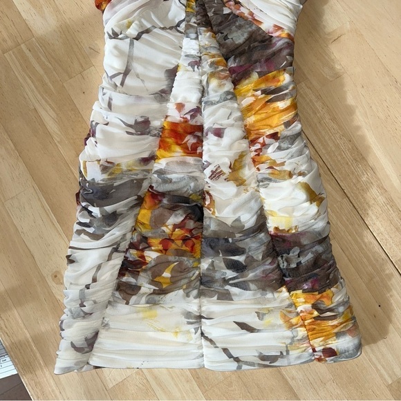 bebe 'Garden Spell' Ruched Mini Dress/XSmall - Picture 5 of 10